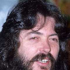 'Summer Breeze' Singer Dash Crofts Dead at 85