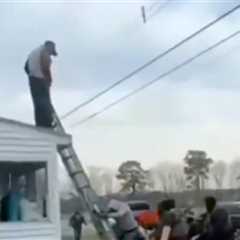 ICE Says Maryland Homeowner Didn't Tip Them Off To Migrants She Hired