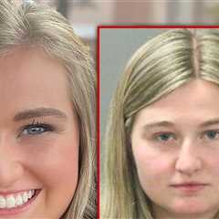 Kendra Duggar Bolts to 'Private' Location with Children, Report Says