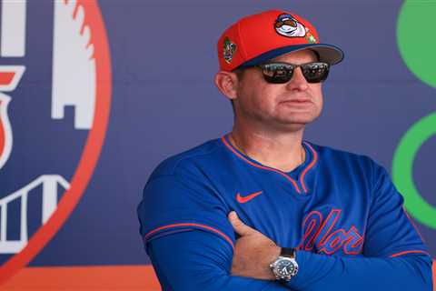 Carlos Mendoza not considering five-man Mets rotation despite Ron Darling’s Kodai Senga comment