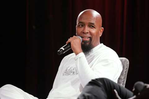 Tech N9ne & E-40 Plot Co-Headlining 2026 Strange Wid’ It Tour: See the Dates