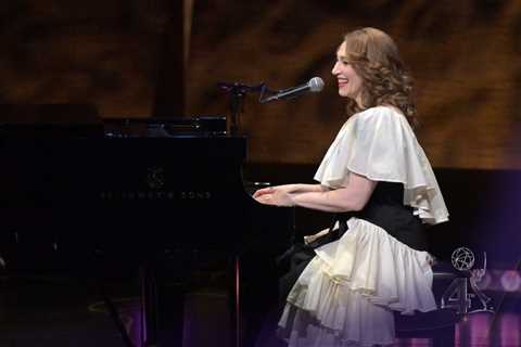 Regina Spektor Opens Children’s & Family Emmys With ‘Won’t You Be My Neighbor?’ Cover: Full..