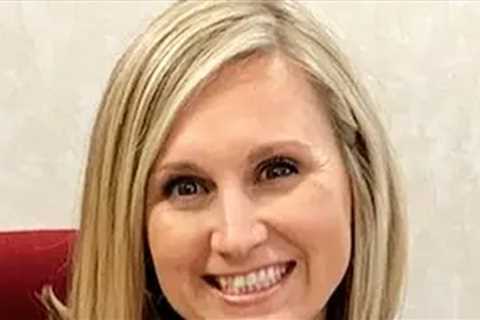 Ex-Mayor Told Her Son to Fight Teen She Just Had Sex With, Victim Testifies