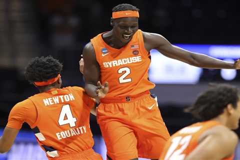 Homeless former Syracuse basketball player John Bol Ajak detained by ICE