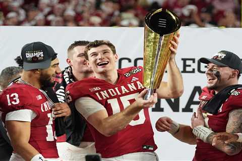 Raiders free agency built around support for Fernando Mendoza