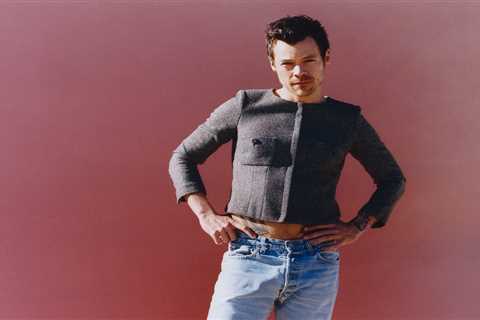 Harry Styles Soars to Career-Best Opening Week as ‘Kiss All the Time. Disco, Occasionally’ Earns U..