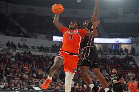 Auburn forward KeShawn Murphy disappears from team without warning before NIT
