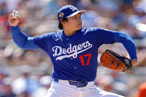 Dodgers’ Shohei Ohtani dazzles in spring pitching debut