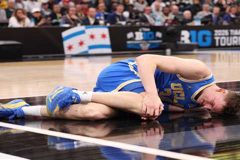 UCLA’s Tyler Bilodeau still experiencing knee soreness