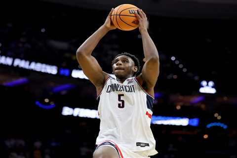 UCLA vs. UConn prediction: March Madness 2026 picks, odds, best bet for Sunday’s Second Round