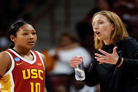 USC, South Carolina chase March Madness goals despite missing All-Americans