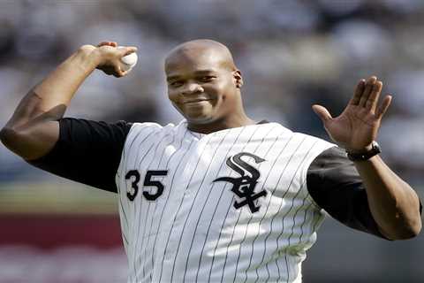 Frank Thomas suing White Sox, Nike, Fanatics for ‘unlawful’ selling of jerseys