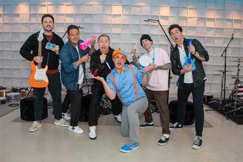 Blippi Goes Pop-Punk: Watch Yellowcard Team Up With the Preschool Fave for ‘Go Go Go’ Song &..