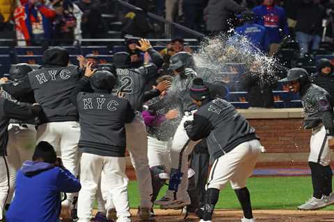 Luis Robert Jr.’s walk-off home run saves Mets in 11-inning win over Pirates
