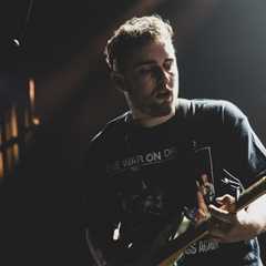 Sam Fender & Olivia Dean Score U.K. No. 1, But Tame Impala’s ‘Dracula’ Is Closing In