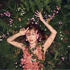 Peach PRC Releases Debut Album ‘Porcelain’, Shares New Video for ‘Hold It for Her’