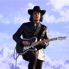 Jack White Hilariously Flubs Guitar Solo in Jack Black’s ‘SNL’ Country Song Sketch: Watch