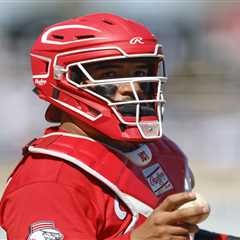 Ex-Yankees catcher Jose Trevino has thoracic spine strain