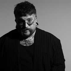 Teddy Swims Wishes He Wasn’t ‘Mr. Know It All’: Stream It Now