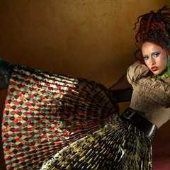 With Her Immersive New ‘Paracosm’ LP, Pop Savant Absolutely Aims to Join Her Eldest Sister RAYE in..