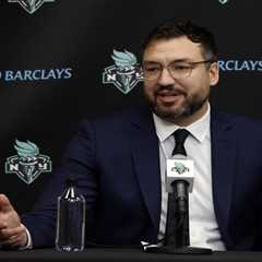 Liberty coach Chris DeMarco not running away from title expectations: ‘Really prepared’