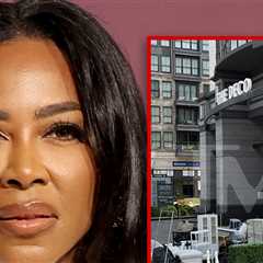 'RHOA' Kenya Moore Vacates Salon After Legal Battle With Landlord
