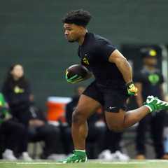 The Jets are taking the opposite QB approach to roster-building this time — and it could pay off