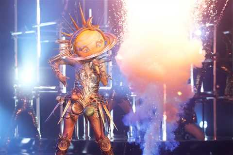 Galaxy Girl Blasts Into Winner’s Circle on ‘Masked Singer’ Season 14: ‘I Truly Was Having the Time..