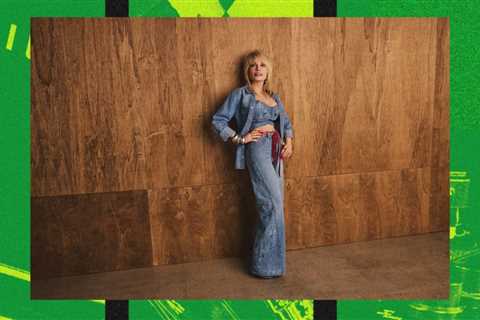 Here’s What to Buy From Dolly Parton’s Good American Collection