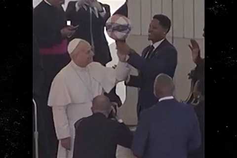 Pope Leo Spins Basketball on Finger with Help of Harlem Globetrotters