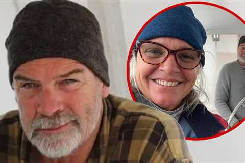 Handcuffed Brian Hooker Fell Overboard After Police Took Him Out on Boat: Lawyer