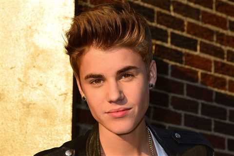Justin Bieber & Nicki Minaj’s ‘Beauty and a Beat’ Hits No. 1 on Billboard Global Excl. U.S. Chart
