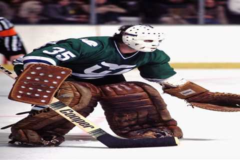 John Garrett, All-Star NHL goalie and longtime broadcaster, dead at 74