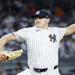 Brent Headrick is a revelation as the Yankees’ fire extinguisher