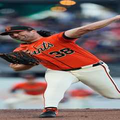 Devers begins to heat up as Giants start series vs. Pirates on strong note