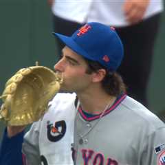 Zach Thornton’s Mets journey begins with tribute to his paralyzed dad