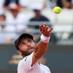 Corentin Moutet vs. Vit Kopriva prediction: French Open odds, picks, prediction