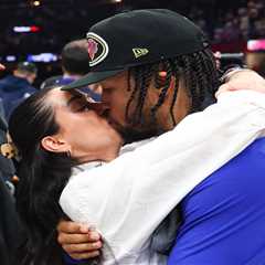 Jalen Brunson, wife Ali share a kiss after winning Eastern Conference finals MVP