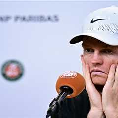 Sports bettor loses $55k on shocking Jannik Sinner upset after ‘picking up money’ garb