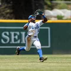 UCLA baseball suffers freak injury ahead of freaky loss in NCAA Tournament