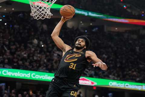 Jarrett Allen’s double-double powers Cavaliers past Raptors in Game 7 to set up Pistons showdown