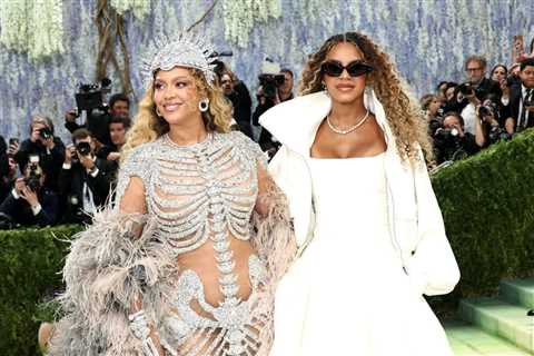 Tina Knowles Reveals She ‘Got Really Emotional’ Seeing Beyoncé & Blue Ivy at the 2026 Met Gala