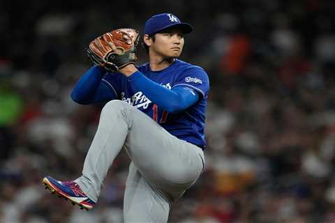 Should Dodgers’ Shohei Ohtani become a full-time hitter? Absolutely not