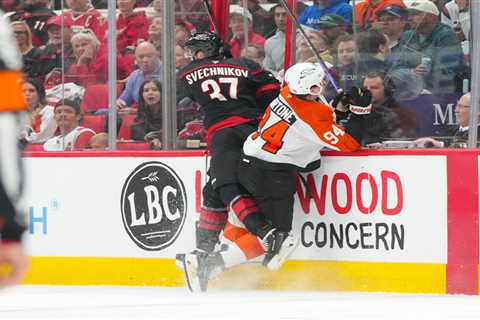 bet365 bonus code: Bet $10, get $200 in bonus bets for Hurricanes vs. Flyers