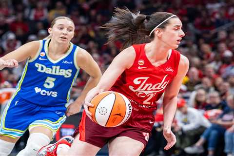 Paige Bueckers, Wings knock off Caitlin Clark-led Fever in hyped opener