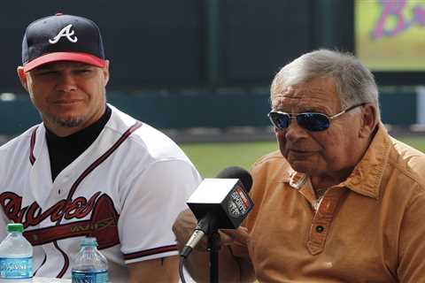 Chipper Jones ‘so sad’ after Bobby Cox’s death: ‘A second father’