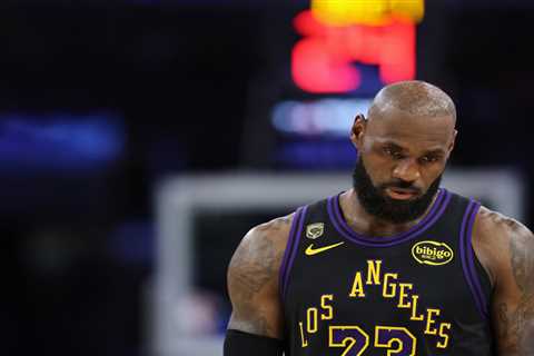 LeBron James, Lakers must get divorce