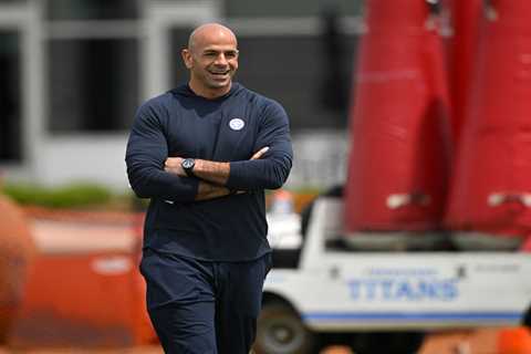Jets to face ex-coach Robert Saleh’s revamped Titans to kick off 2026 season