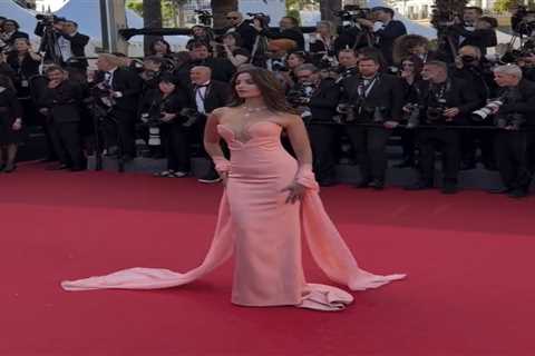 Alia Bhatt Stuns in Coral Tamara Ralph Haute Couture at the 2026 Cannes Film Festival Opening..