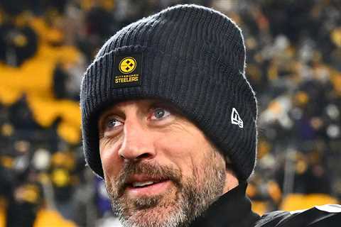 Aaron Rodgers Says He Will Retire After 2026 Season